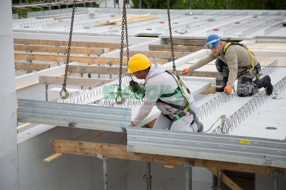 Dycore-Construction-Site-PPE